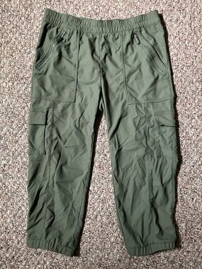 Lucy Activewear Pull On Cropped Capri Cargo Zip Pocket Olive Nylon Blend Women S